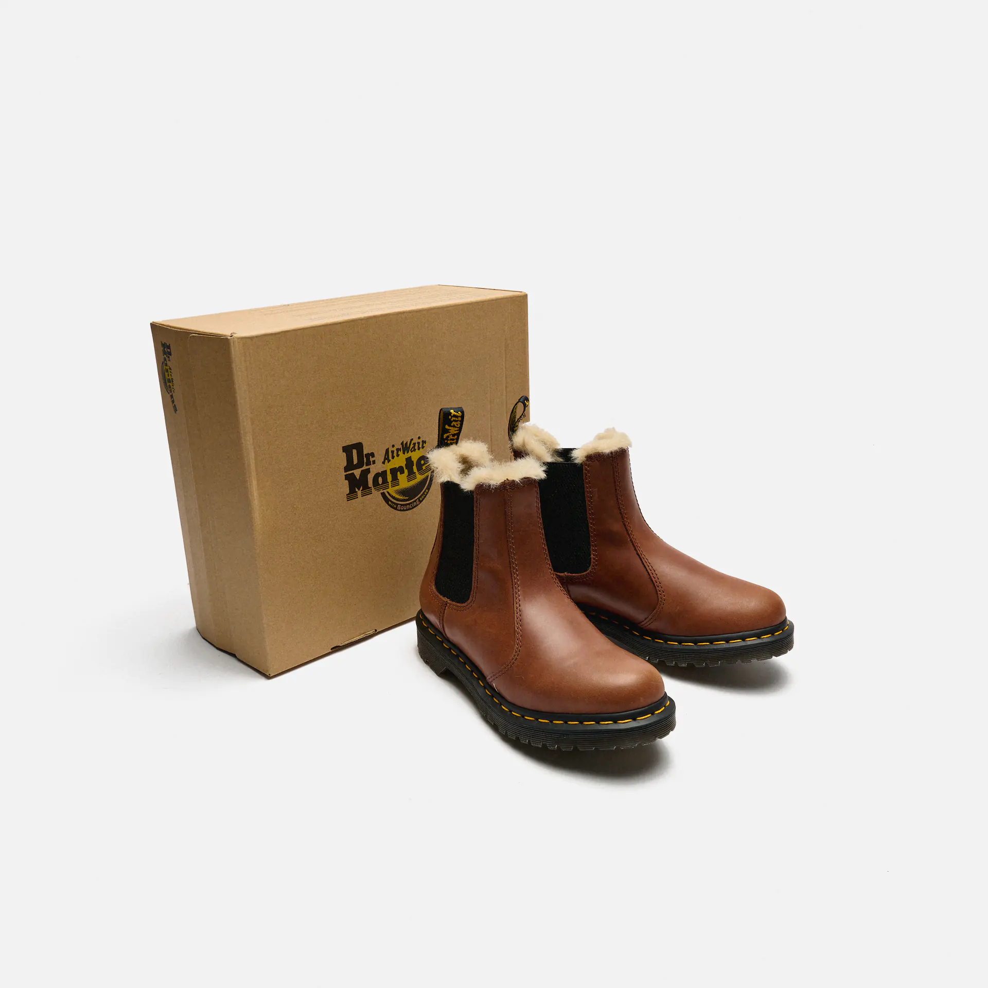 Dr. Martens 2976 Leonore Boots Saddle Tan