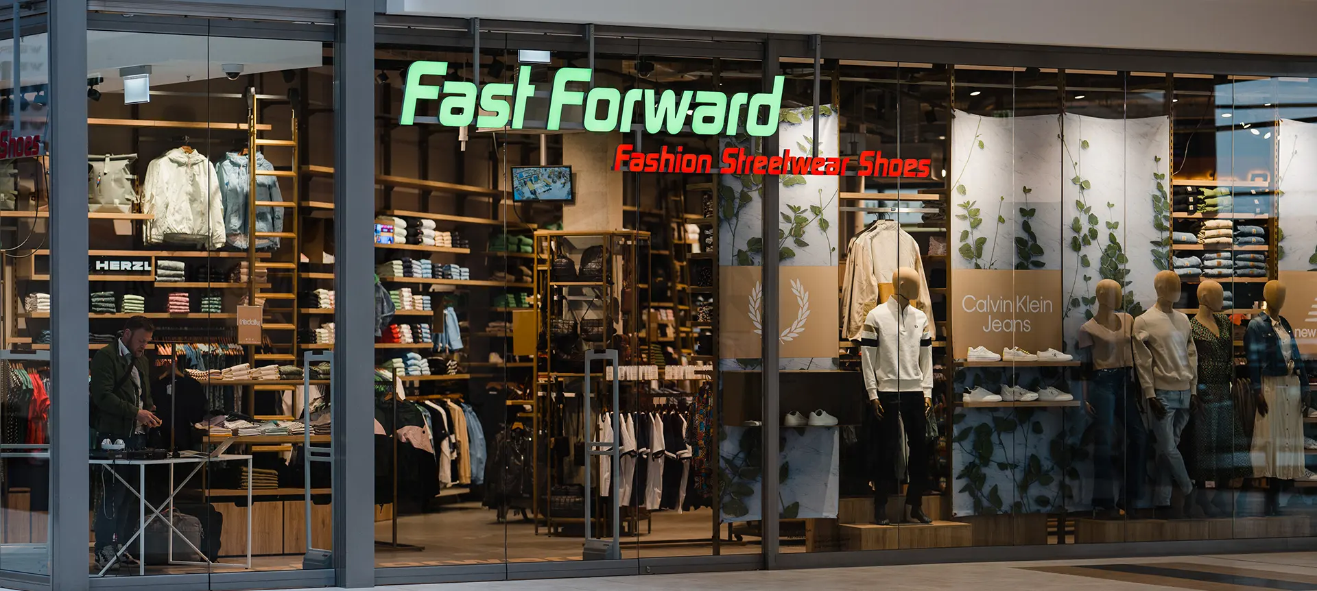 Streetwear A10 Center WildauWildau