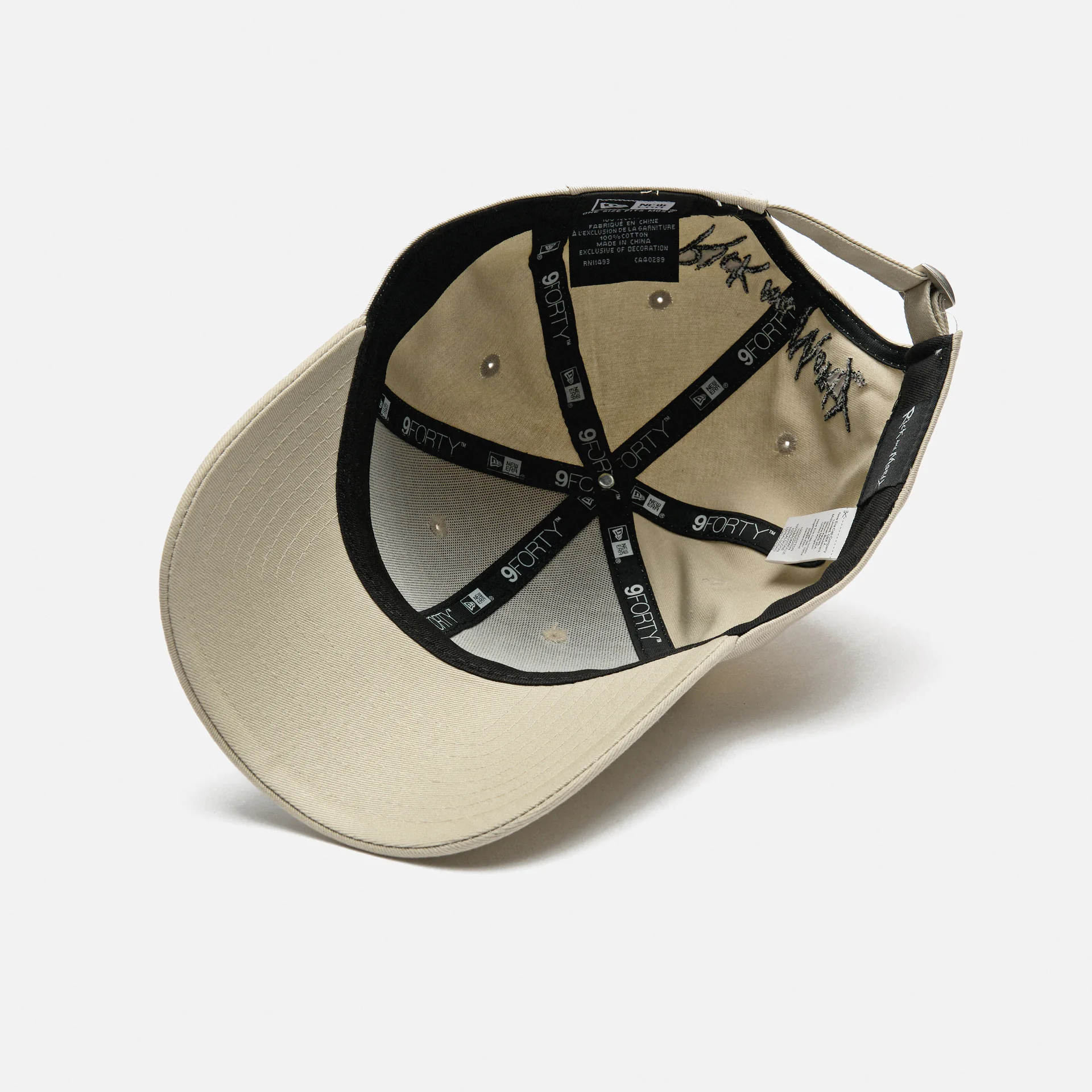 New Era Character 9Forty Rick And Morty Strapback Cap Stone