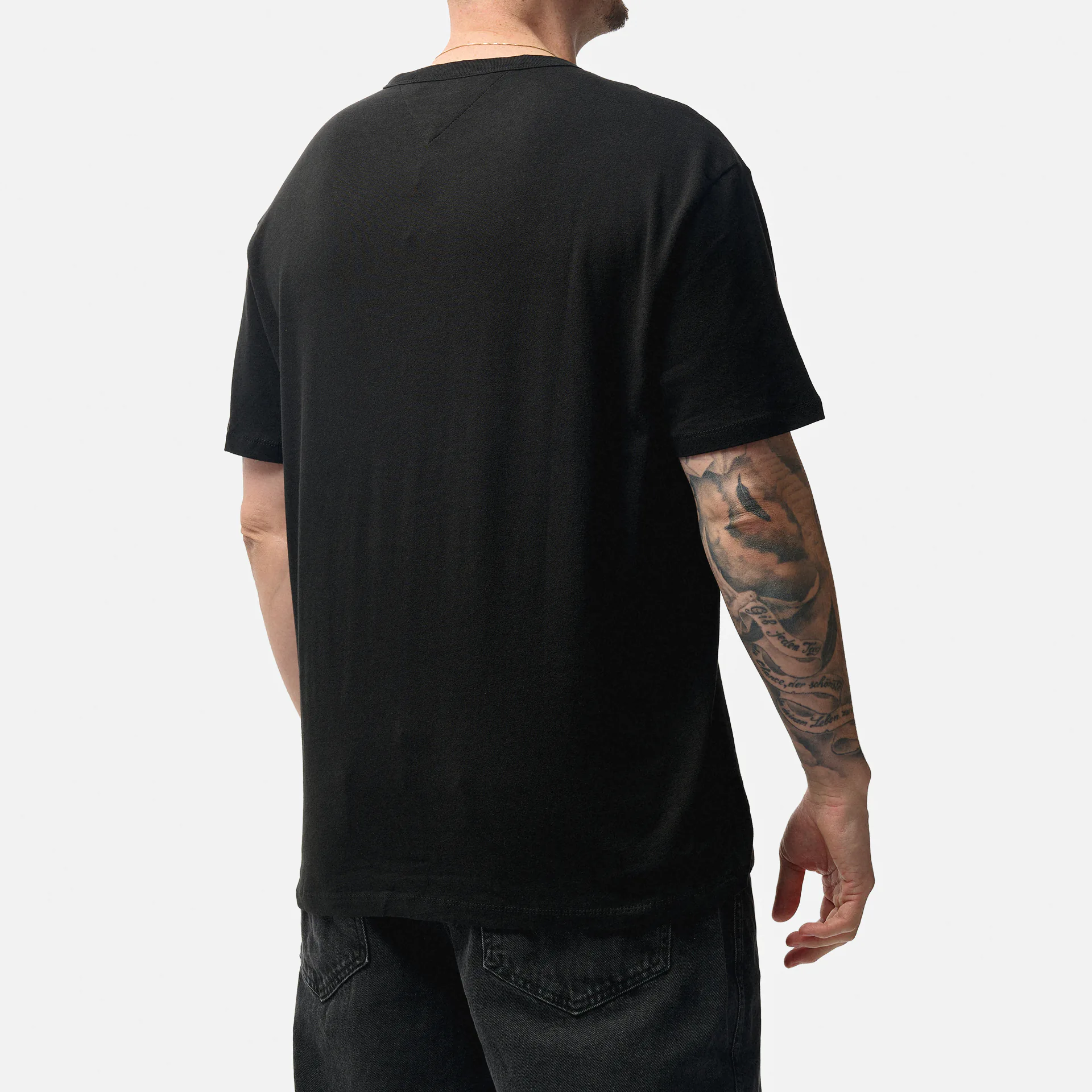 Tommy Jeans REG Badge T-Shirt EXT Black